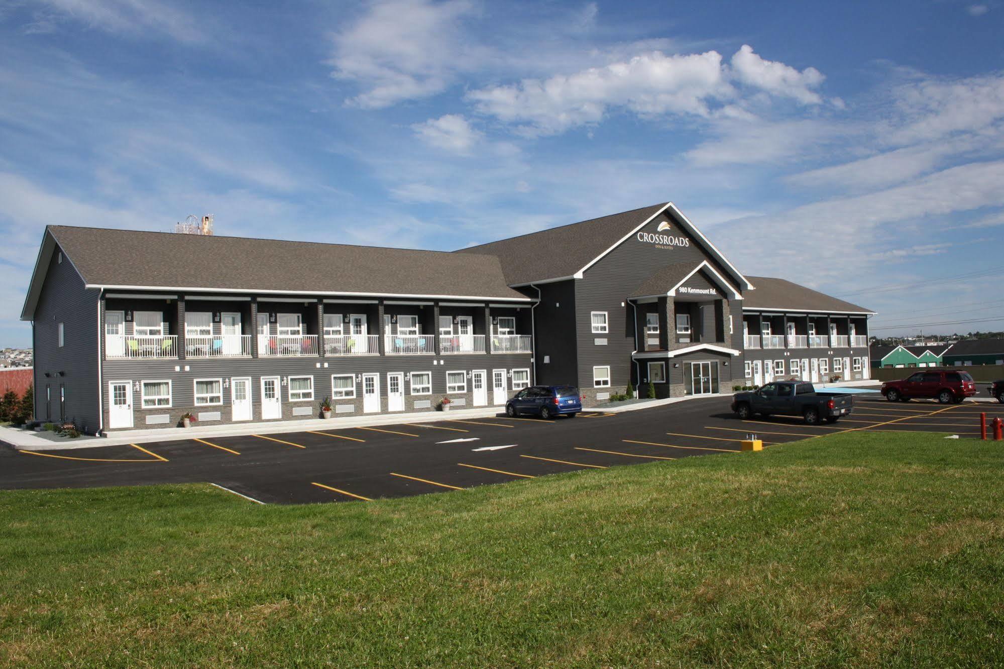 Crossroads Inn & Suites Paradise 外观 照片