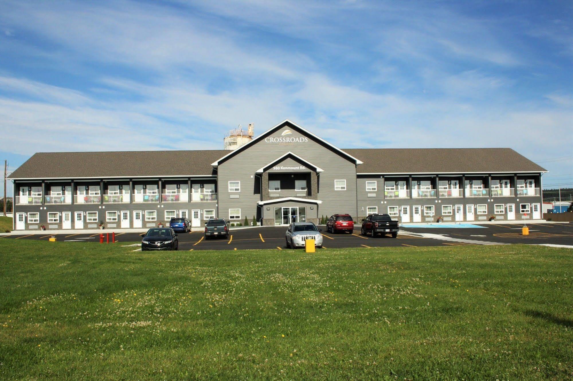 Crossroads Inn & Suites Paradise 外观 照片